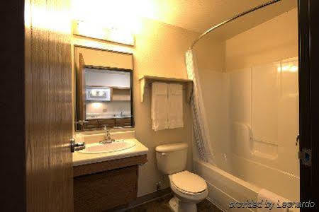 Woodspring Suites Спрингфілд Номер фото
